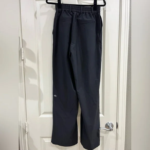 Alo High Waist Pursuit Trouser size XS - Picture 2 of 4